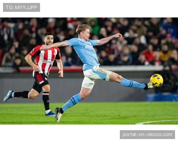 曼城客场3-0完胜阿斯顿维拉,福登传射建功