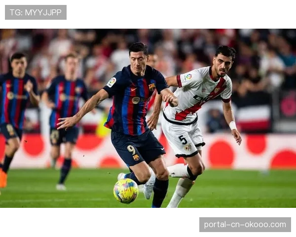 阿森纳主场1-1战平巴萨，萨卡世界波，莱万点射扳平